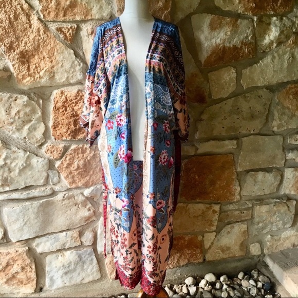 5⭐️Fave! Floral Kimono Duster - Picture 4 of 8